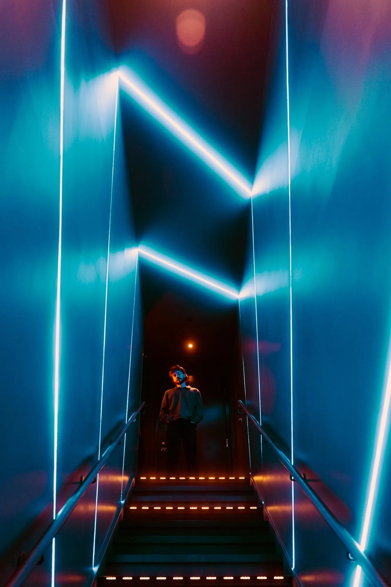 Stage lighting and performer